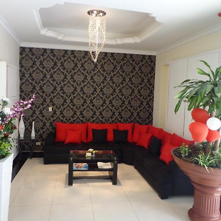 גוויאקיל Hotel Flor De Liz מראה חיצוני תמונה